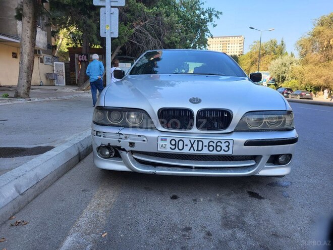 BMW 528 1999, 527,800 km - 2.8 l - Bakı