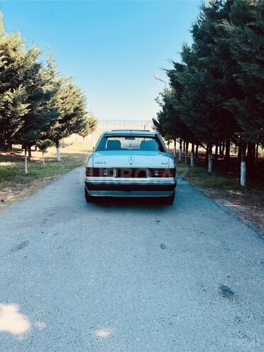 Mercedes 190 1992, 316,630 km - 2.0 l - Bakı