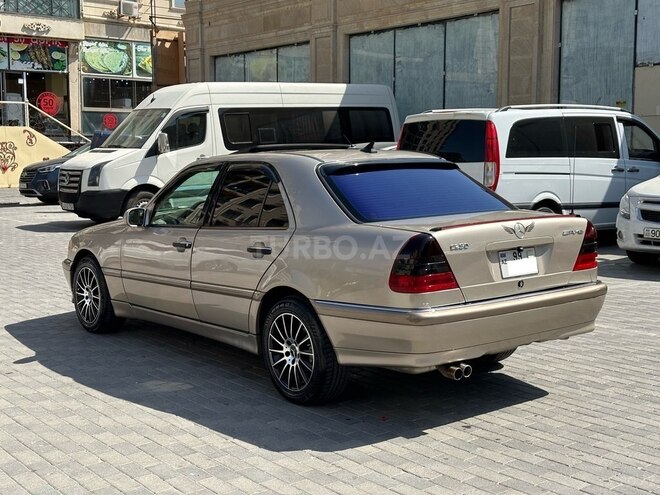 Mercedes C 230 1999, 286,000 km - 2.3 l - Bakı