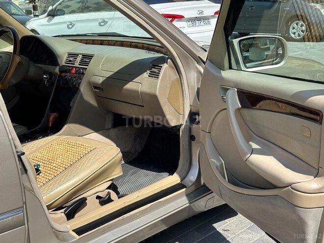 Mercedes C 230 1999, 286,000 km - 2.3 l - Bakı