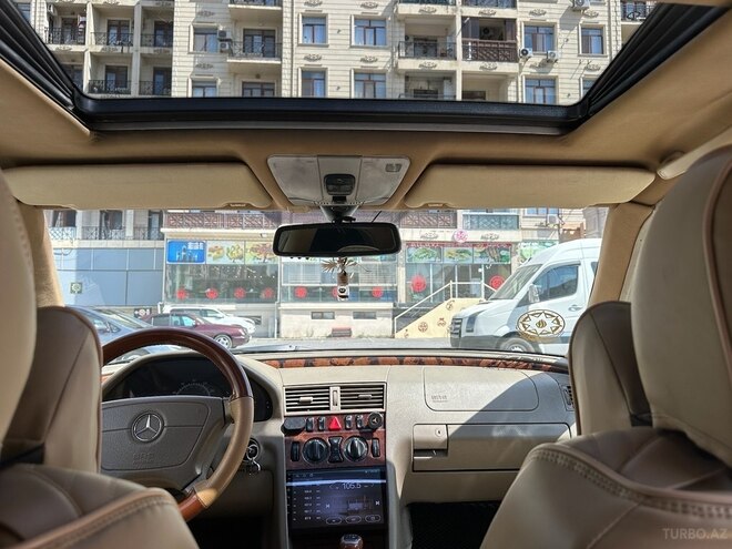 Mercedes C 230 1999, 286,000 km - 2.3 l - Bakı