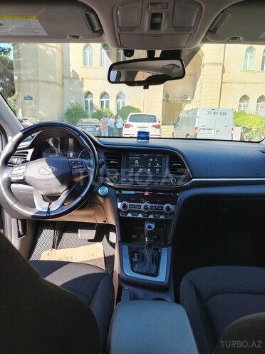 Hyundai Elantra 2019, 90,123 km - 2.0 l - Bakı