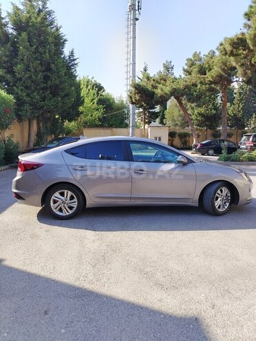 Hyundai Elantra 2019, 90,123 km - 2.0 l - Bakı