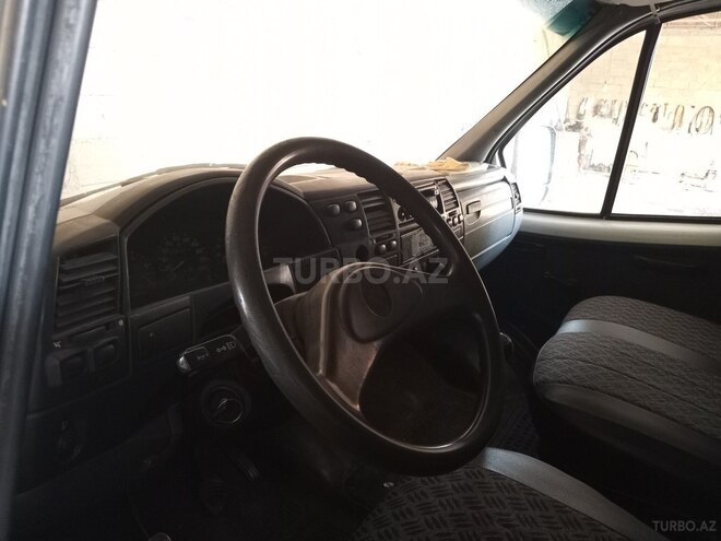 GAZ Sobol 2006, 272,300 km - 2.2 l - Zaqatala