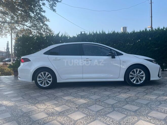Toyota Corolla 2024, 9,500 km - 1.8 l - Bakı