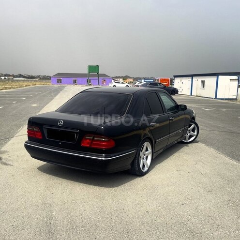 Mercedes E 280 2001, 420,000 km - 2.8 l - Bakı