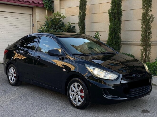 Hyundai Accent 2013, 215,000 km - 1.6 l - Bakı