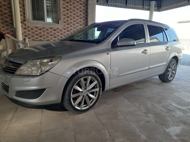 Opel Astra 2007, 220,000 km - 1.9 l - Şamaxı