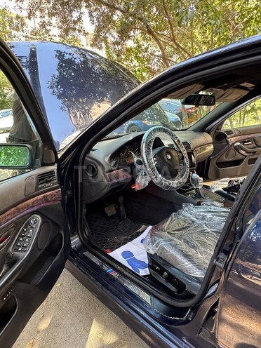 BMW 528 2000, 229,000 km - 2.8 л - Bakı