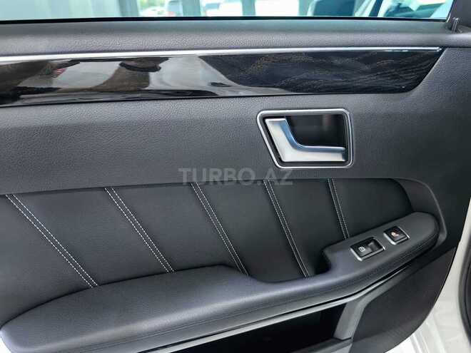 Mercedes E 250 2015, 209,000 km - 2.1 l - Bakı