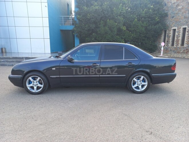 Mercedes E 200 1997, 426,451 km - 2.0 l - Bakı