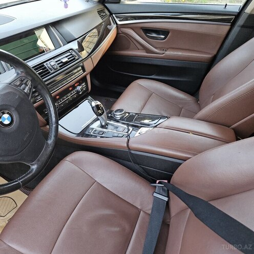 BMW 528 2013, 180,100 km - 2.0 l - Sumqayıt