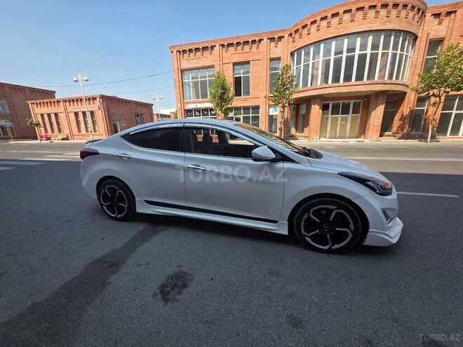 Hyundai Avante 2014, 129,720 km - 1.6 л - Gəncə