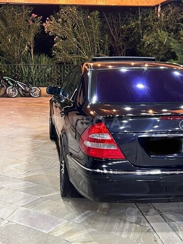 Mercedes E 320 2003, 319,000 km - 3.2 l - Bakı
