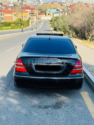 Mercedes E 320 2003, 319,000 km - 3.2 l - Bakı