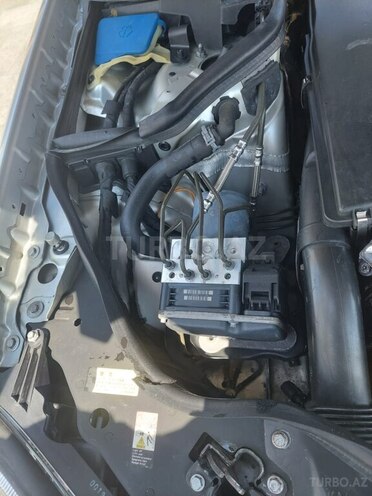 Mercedes E 220 d 2008, 335,450 km - 2.2 l - Masallı
