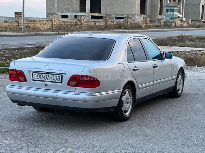 Mercedes E 240 1998, 430,000 km - 2.4 l - Bakı