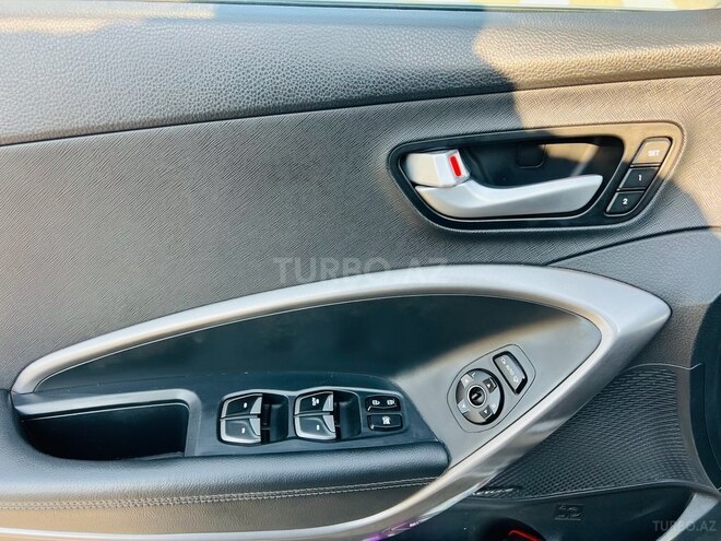 Hyundai Santa Fe 2014, 170,000 km - 2.0 l - Tovuz