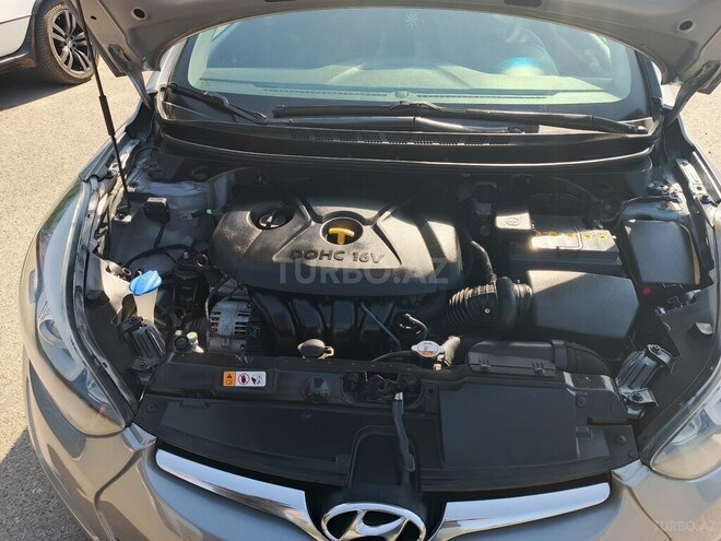 Hyundai Elantra 2014, 397,806 km - 1.8 l - Şirvan