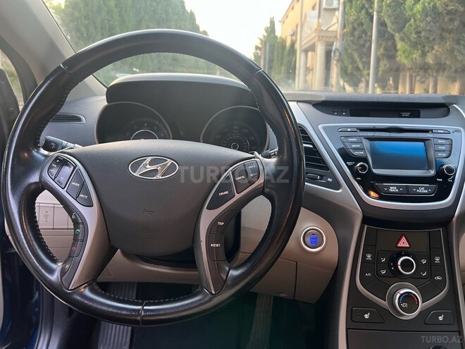 Hyundai Elantra 2015, 186,364 km - 1.8 л - Bakı