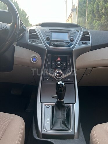 Hyundai Elantra 2015, 186,364 km - 1.8 л - Bakı