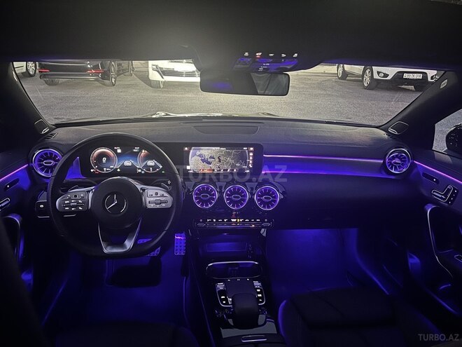 Mercedes CLA 250 2019, 81,418 km - 2.0 л - Bakı