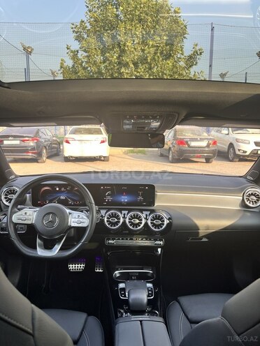 Mercedes CLA 250 2019, 81,418 km - 2.0 л - Bakı