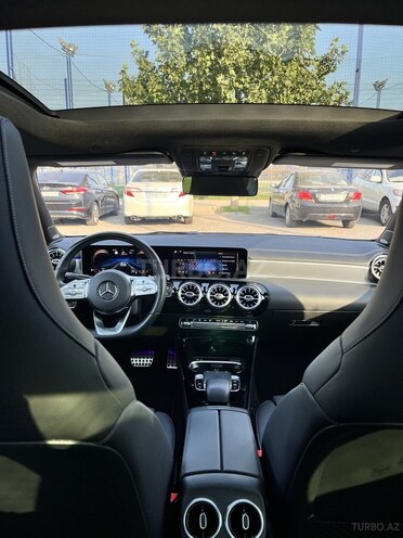 Mercedes CLA 250 2019, 81,418 km - 2.0 л - Bakı