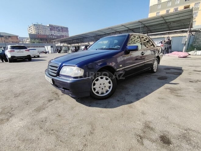 Mercedes E 200 1997, 450,000 km - 2.0 l - Xırdalan