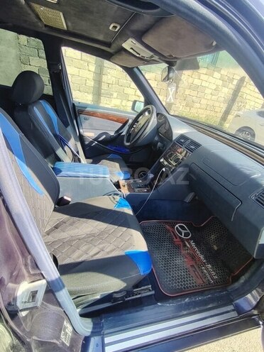 Mercedes E 200 1997, 450,000 km - 2.0 l - Xırdalan