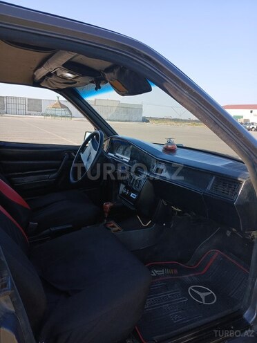 Mercedes 190 1990, 300,000 km - 2.0 l - Bakı