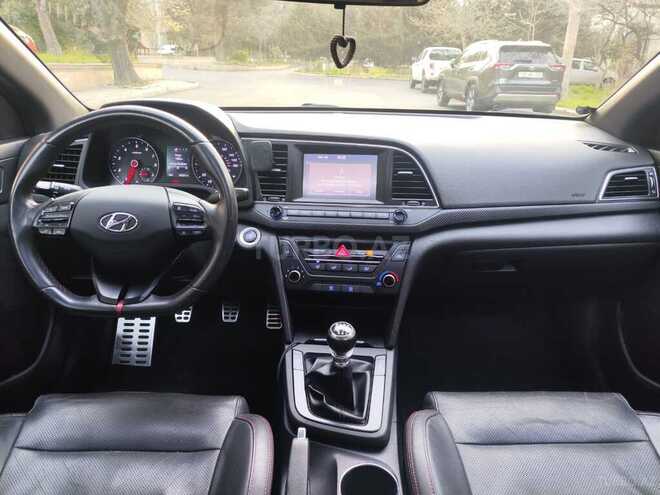 Hyundai Elantra 2017, 140,013 km - 1.6 l - Bakı