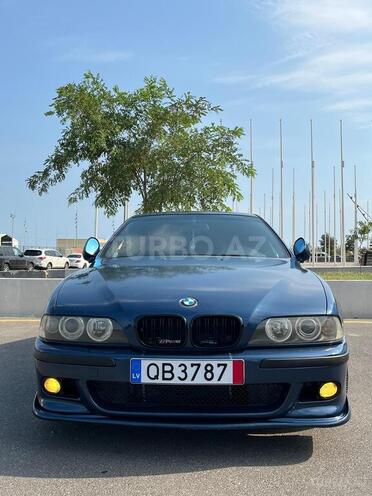BMW 525 2001, 323,584 km - 2.5 l - Bakı