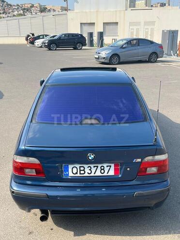 BMW 525 2001, 323,584 km - 2.5 l - Bakı