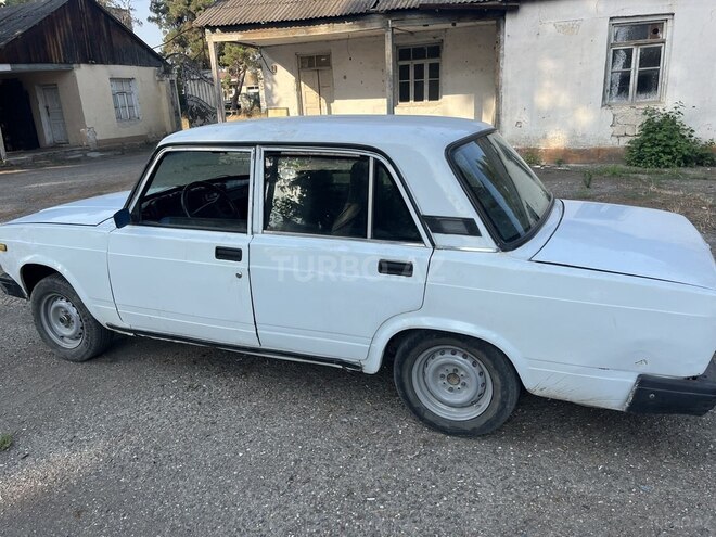 LADA (VAZ) 2107 1990, 85,000 km - 1.3 l - Qazax