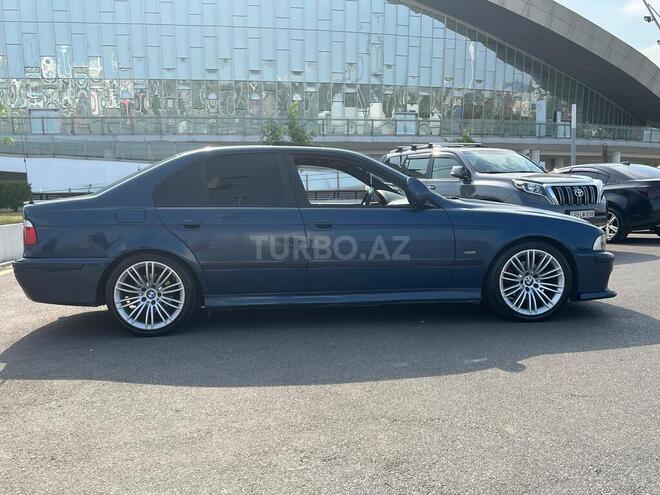 BMW 525 2001, 323,584 km - 2.5 l - Bakı