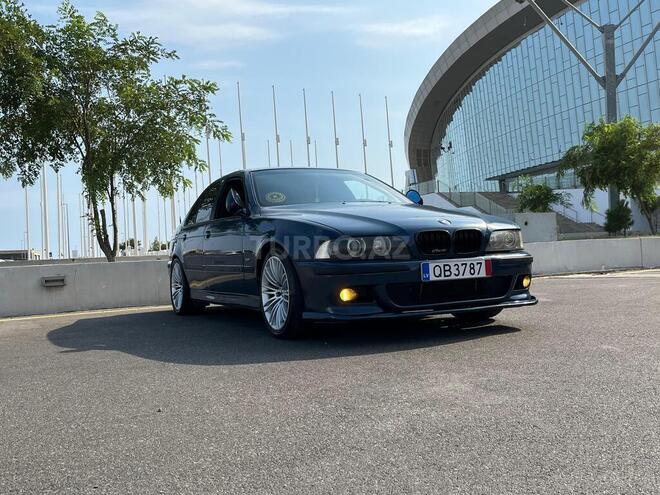 BMW 525 2001, 323,584 km - 2.5 l - Bakı