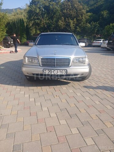 Mercedes C 220 1995, 370,000 km - 2.2 l - Gəncə