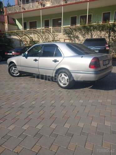 Mercedes C 220 1995, 370,000 km - 2.2 l - Gəncə