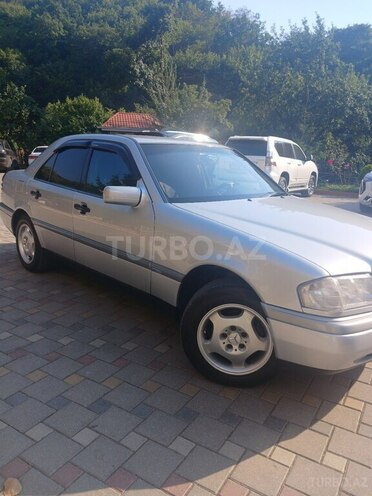 Mercedes C 220 1995, 370,000 km - 2.2 l - Gəncə