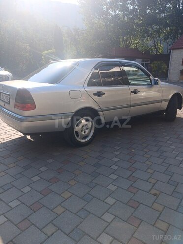 Mercedes C 220 1995, 370,000 km - 2.2 l - Gəncə
