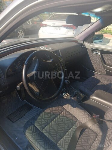 Mercedes C 220 1995, 370,000 km - 2.2 l - Gəncə