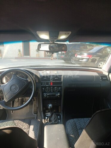 Mercedes C 220 1995, 370,000 km - 2.2 l - Gəncə