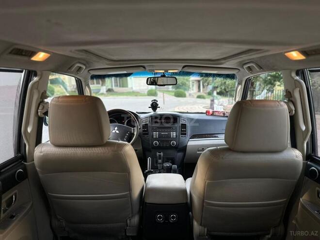Mitsubishi Pajero 2009, 230,000 km - 3.5 l - Bakı