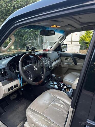 Mitsubishi Pajero 2009, 230,000 km - 3.5 l - Bakı