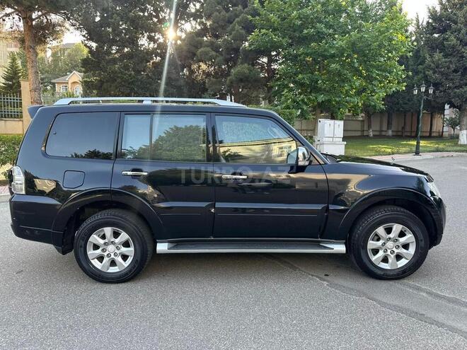 Mitsubishi Pajero 2009, 230,000 km - 3.5 l - Bakı