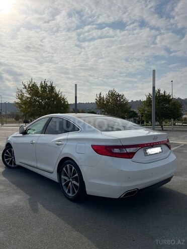 Hyundai Grandeur 2015, 195,000 km - 2.4 л - Bakı