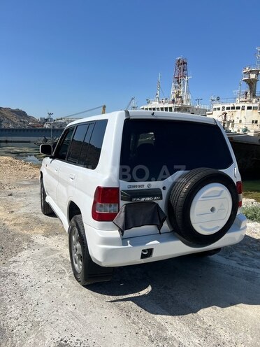 Mitsubishi Pajero io 2000, 250,000 km - 1.8 l - Bakı