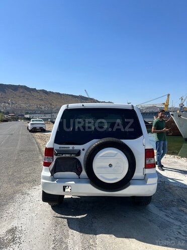 Mitsubishi Pajero io 2000, 250,000 km - 1.8 l - Bakı