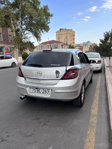Opel Astra 2004, 260,000 km - 1.4 l - Naxçıvan